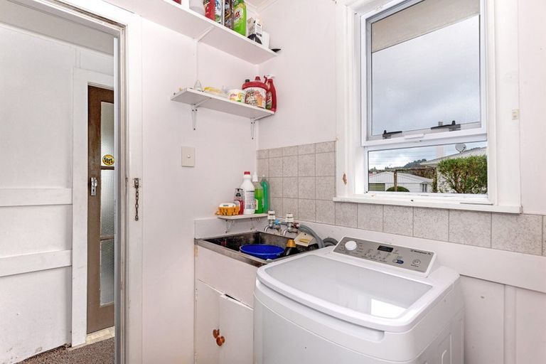 Photo of property in 19 Ropata Street, Kaiti, Gisborne, 4010