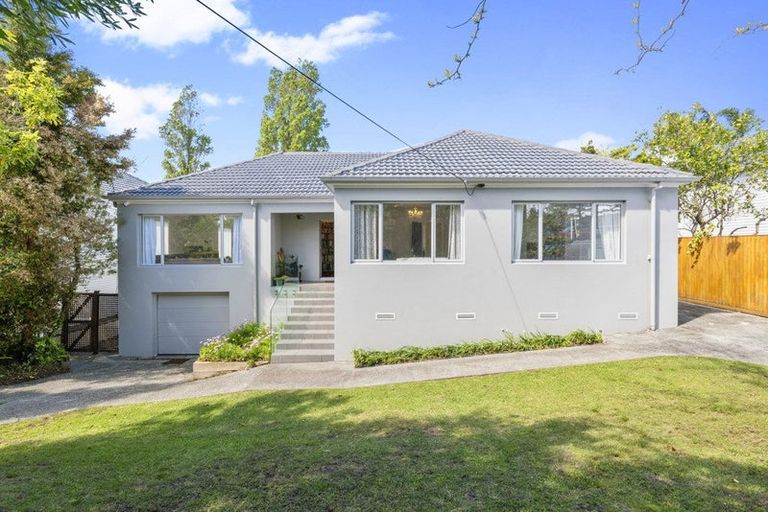 Photo of property in 192 Lake Road, Belmont, Auckland, 0622