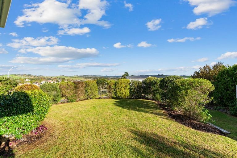 Photo of property in 12 Weka Street, Mangawhai, 0505