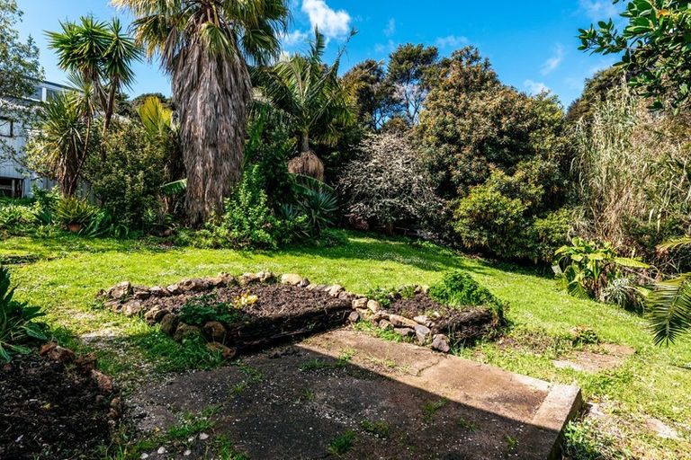 Photo of property in 39 Whakarite Road, Ostend, Waiheke Island, 1081