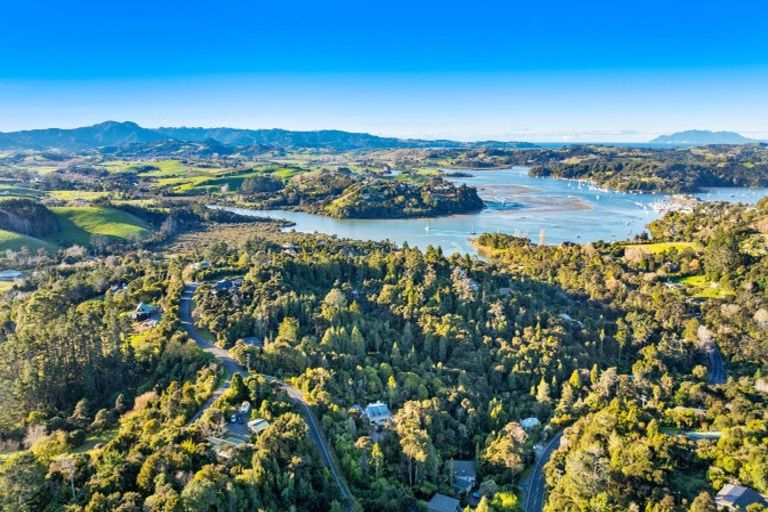 Photo of property in 934 Sandspit Road, Sandspit, Warkworth, 0982