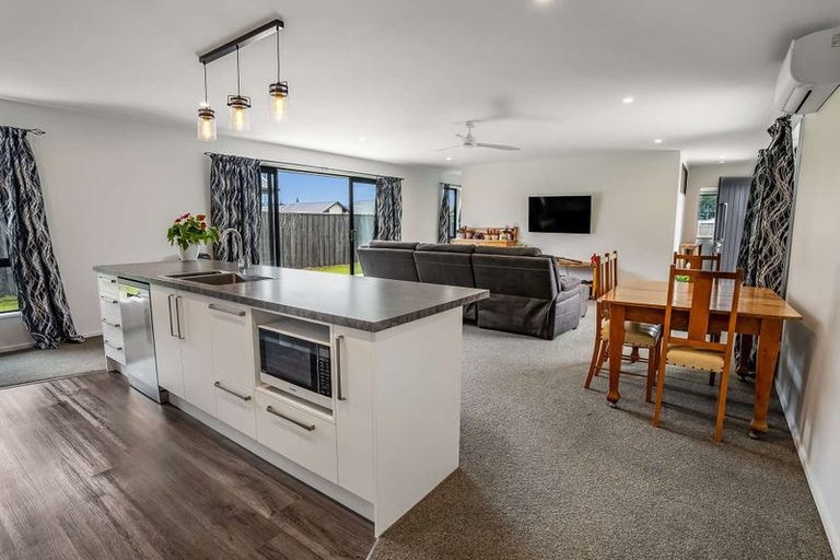 Photo of property in 2 Coleman Lane, Amberley, 7410