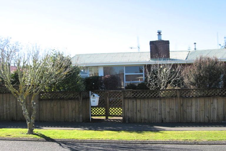 Photo of property in 24 Regent Street, Silverdale, Hamilton, 3216