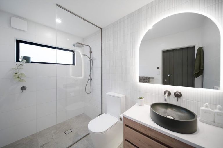 Photo of property in 54 John Gill Road, Shelly Park, Auckland, 2014