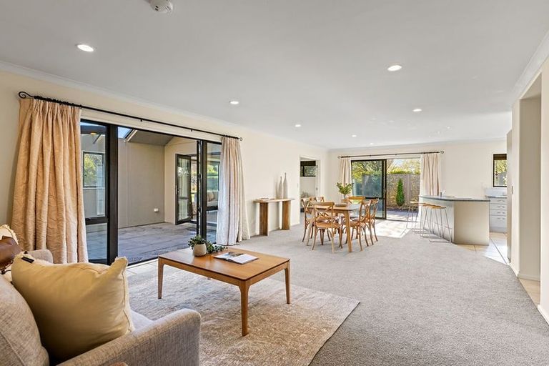 Photo of property in 5 Highland Brae, Prebbleton, 7604