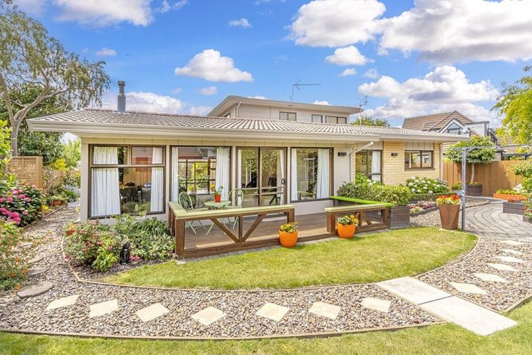 Photo of property in 5 Michigan Place, Burwood, Christchurch, 8083