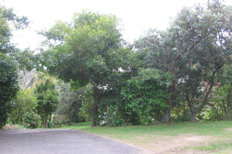 Photo of property in 47 Pa Road, Hahei, Whitianga, 3591