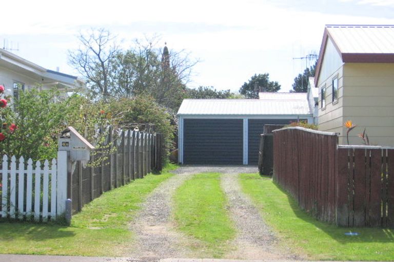 Photo of property in 4 Kaimai Place, Hairini, Tauranga, 3112