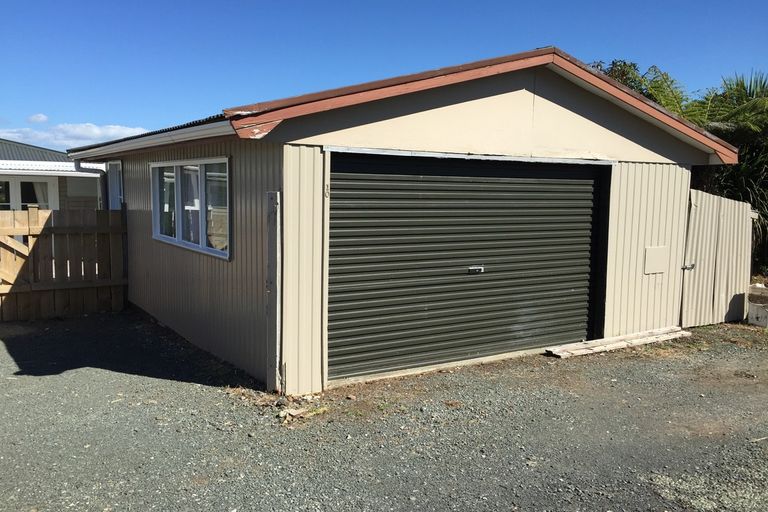Photo of property in 10 Ogle Crescent, Te Kamo, Whangarei, 0112