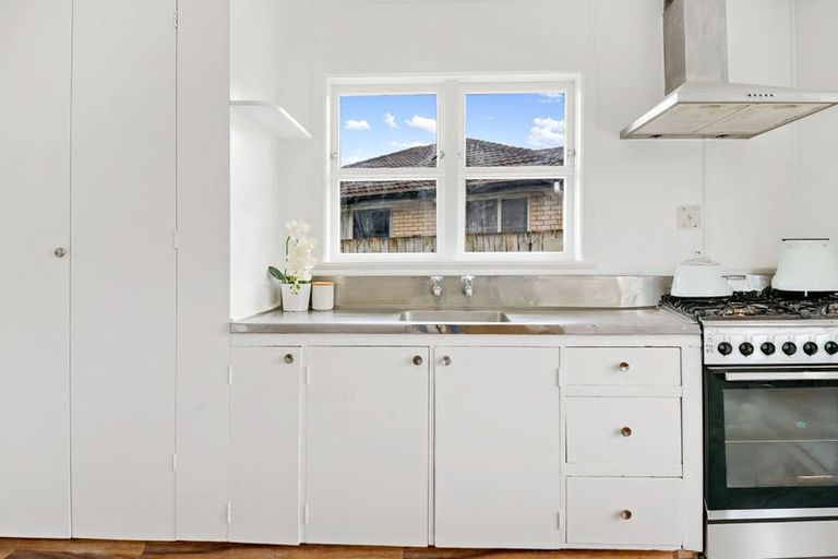 Photo of property in 40 Holland Street, Pukekohe, 2120