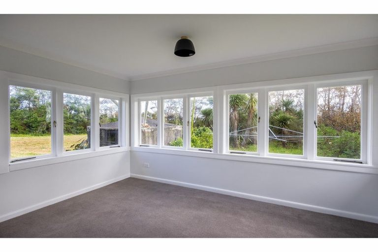 Photo of property in 76 Hospital Road, Te Kopuru, 0371