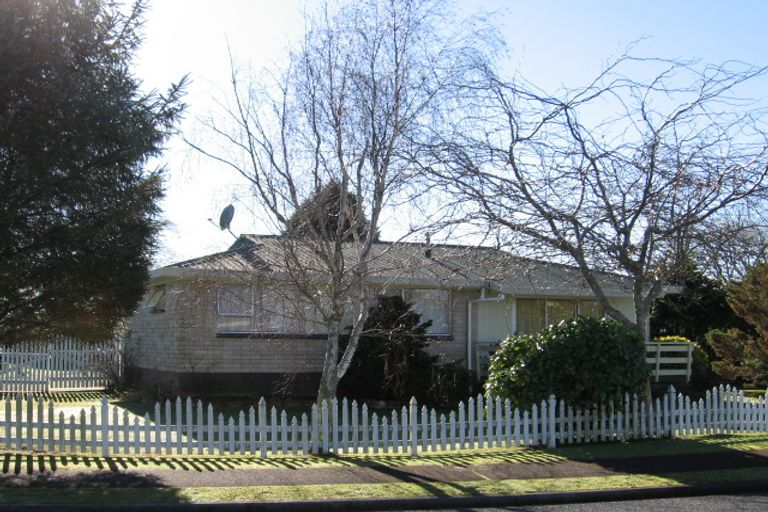 Photo of property in 3 Bradley Place, Nawton, Hamilton, 3200