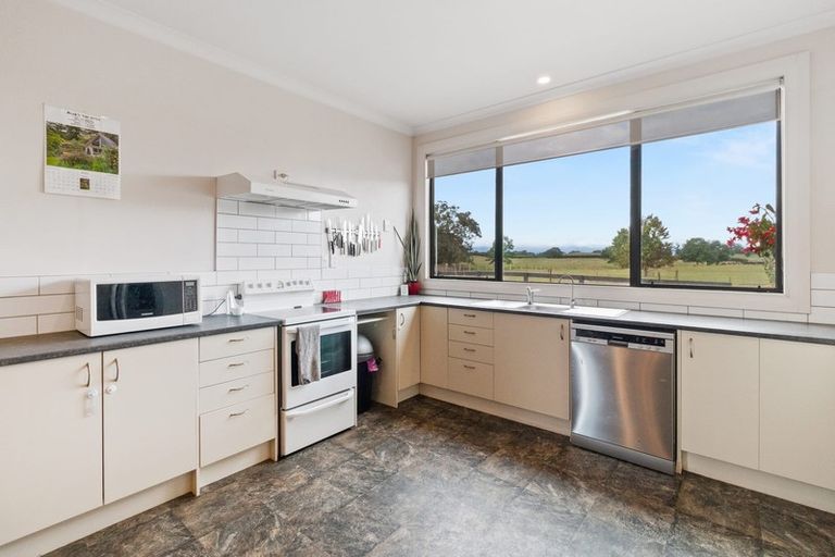 Photo of property in 247 Walton Road, Richmond Downs, Walton, 3475