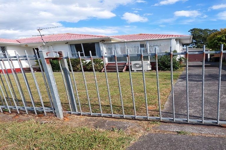 Photo of property in 108 Hillcrest Road, Papatoetoe, Auckland, 2025