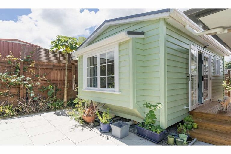 Photo of property in 12 Baska Voda Drive, Kerikeri, 0230