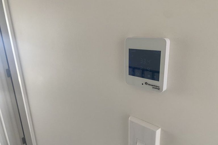 Photo of property in 14 Paterae Lane, Flat Bush, Auckland, 2019