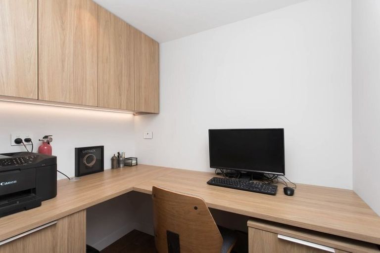 Photo of property in 11 Heathfield Avenue, Fendalton, Christchurch, 8014