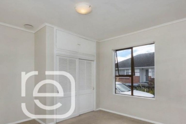 Photo of property in 61 Ararino Street, Trentham, Upper Hutt, 5018