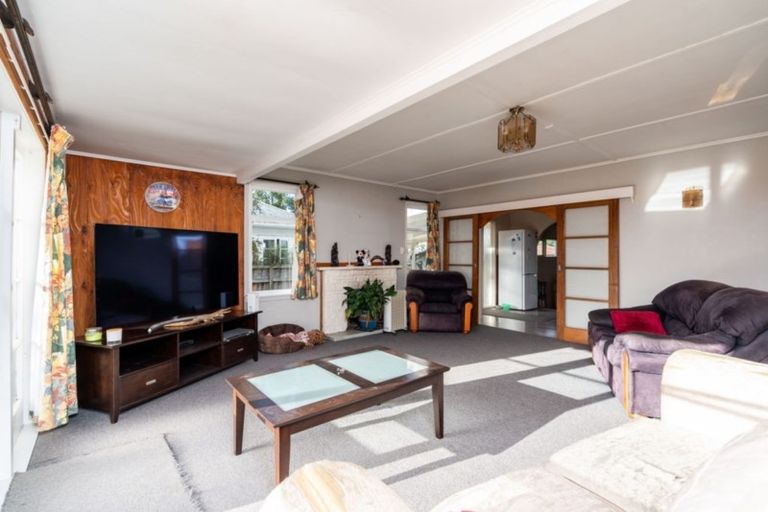 Photo of property in 15 Saint Marys Road, Waipu, 0510