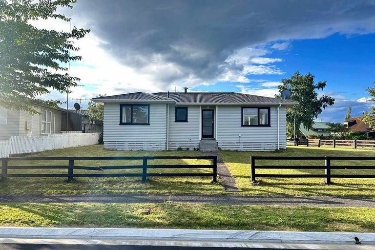 Photo of property in 9 Hirangi Road, Turangi, 3334