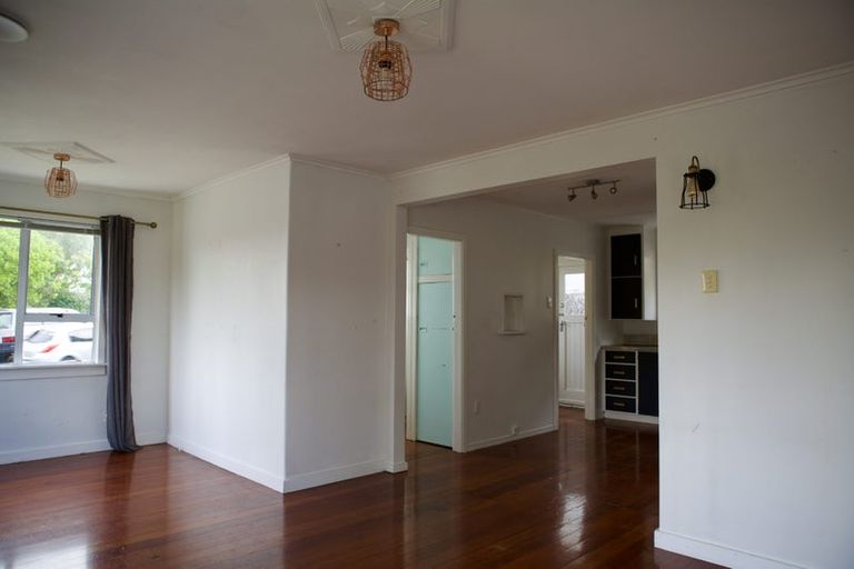Photo of property in 73 Mill Road, Lower Vogeltown, New Plymouth, 4310