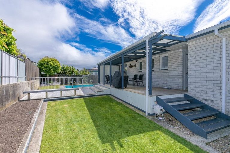 Photo of property in 11 Robyn Place, Dinsdale, Hamilton, 3204