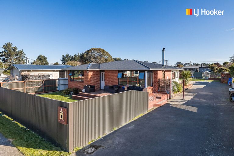 Photo of property in 6 Vampire Road, Waldronville, Dunedin, 9018