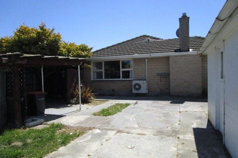 Photo of property in 137 Halswell Road, Hillmorton, Christchurch, 8025