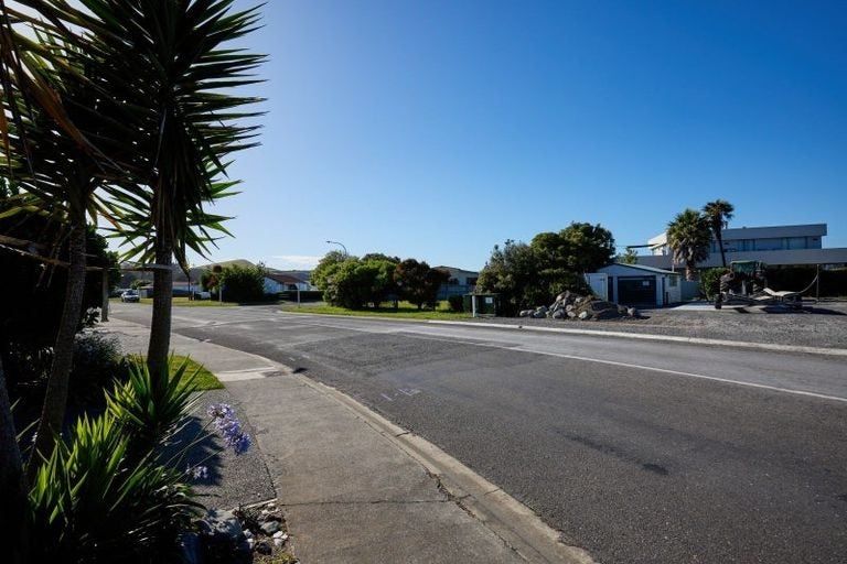 Photo of property in 142 South Bay Parade, South Bay, Kaikoura, 7300