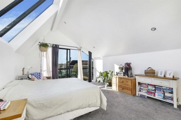 Photo of property in 141 Pine Avenue, South New Brighton, Christchurch, 8062