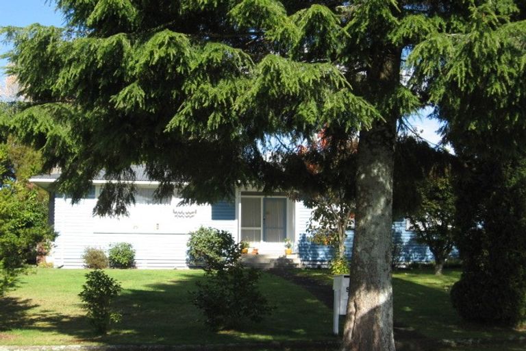Photo of property in 5 Cairngorm Place, Tokoroa, 3420
