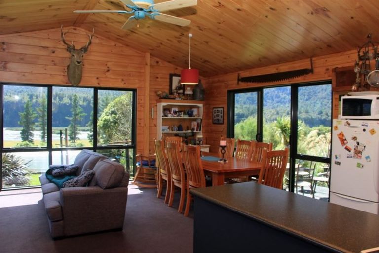 Photo of property in 4541 Otira Highway, Jacksons, Inchbonnie, 7875