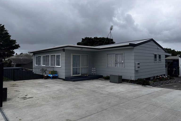 Photo of property in 2/3 Arthur Road, Hillpark, Auckland, 2102