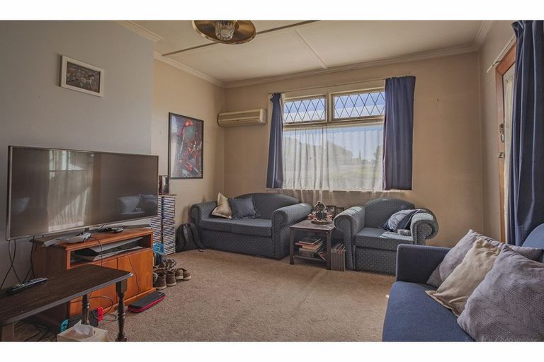 Photo of property in 2/3 Te Weka Street, Maori Hill, Timaru, 7910