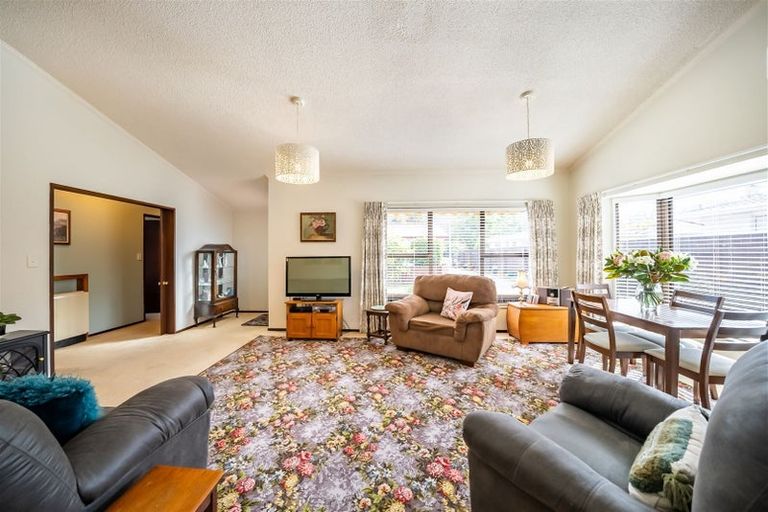 Photo of property in 390b Fergusson Drive, Heretaunga, Upper Hutt, 5018