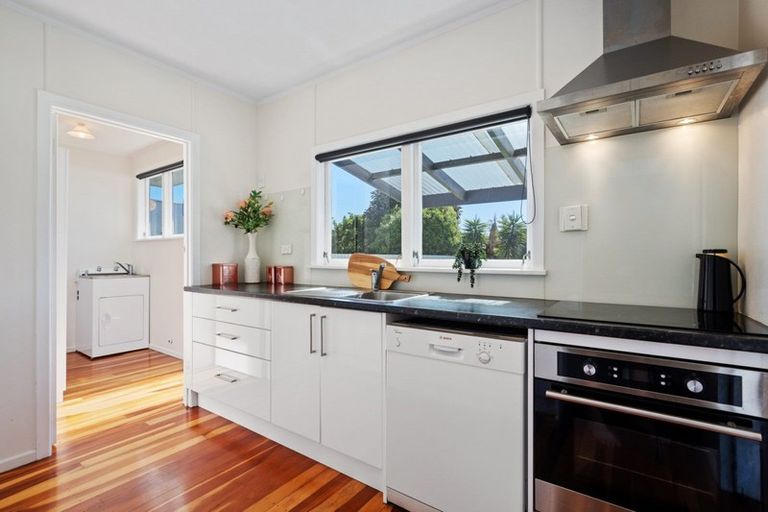 Photo of property in 5 Epsom Road, Mount Maunganui, 3116