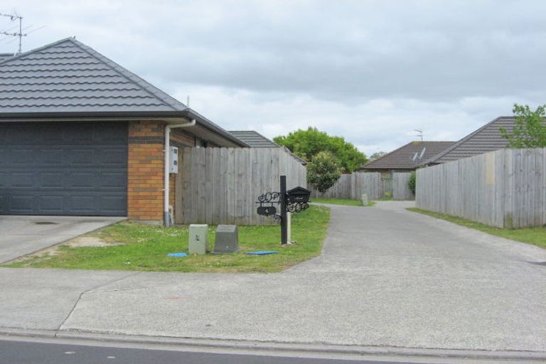Photo of property in 4 Old Park Place, Takanini, 2112