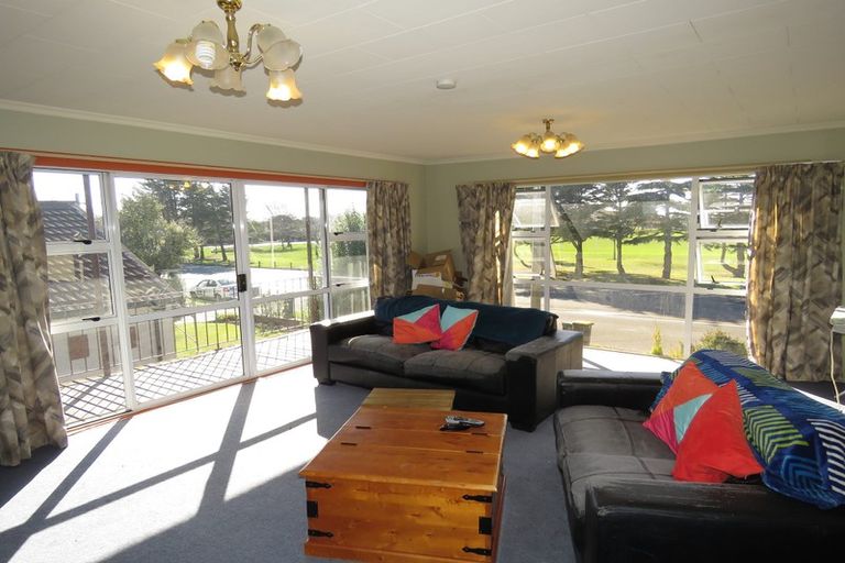 Photo of property in 425 Avonhead Road, Avonhead, Christchurch, 8042