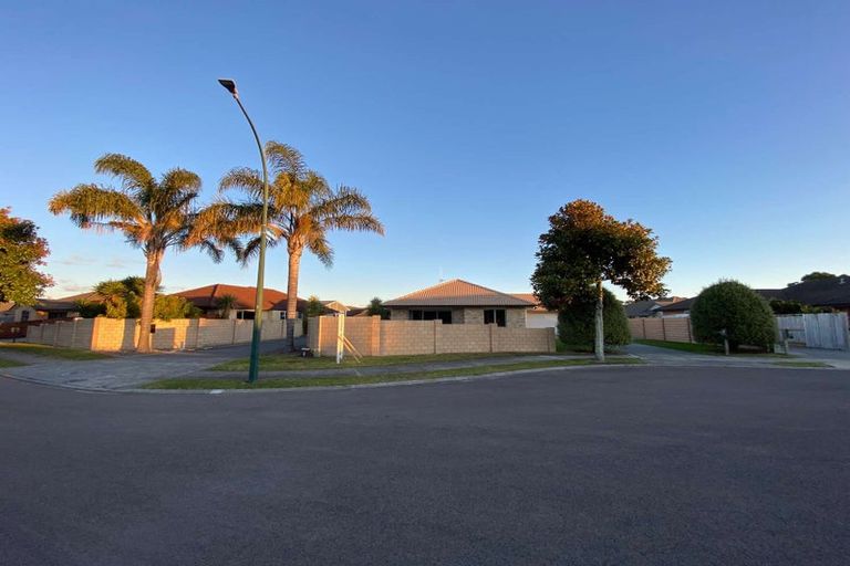 Photo of property in 17 Coles Cove, Papamoa Beach, Papamoa, 3118