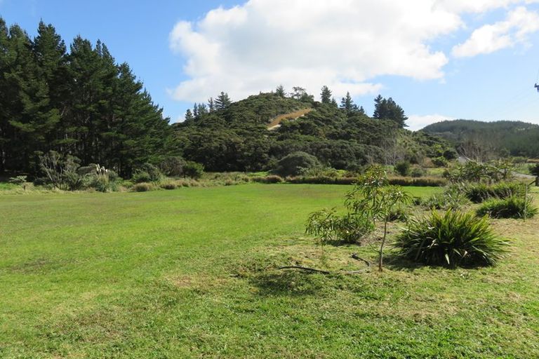 Photo of property in 662 Whangaruru North Road, Whangaruru, Hikurangi, 0184