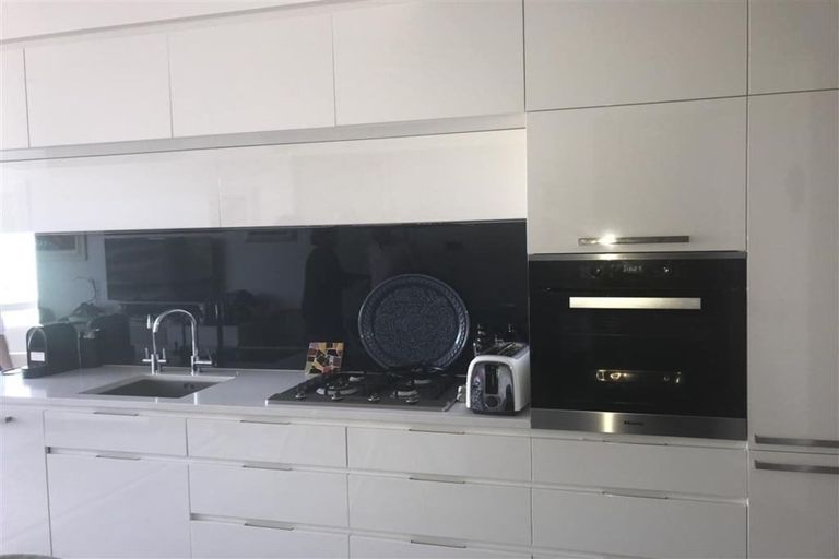 Photo of property in 807/1 Market Lane, Wellington Central, Wellington, 6011