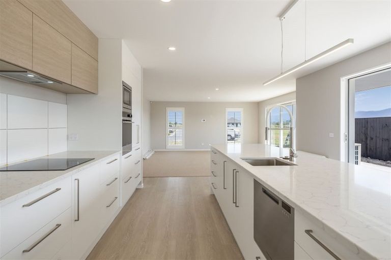 Photo of property in 14 Whitehall Drive, Springlands, Blenheim, 7201