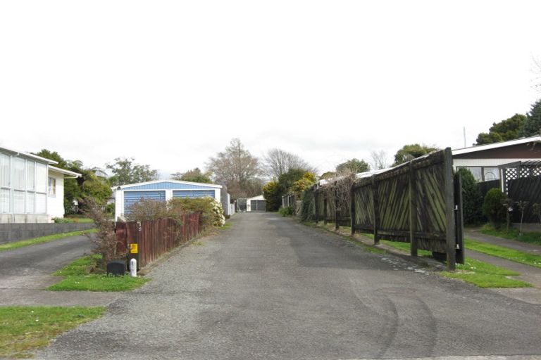 Photo of property in 9 Puriri Street, Inglewood, 4330