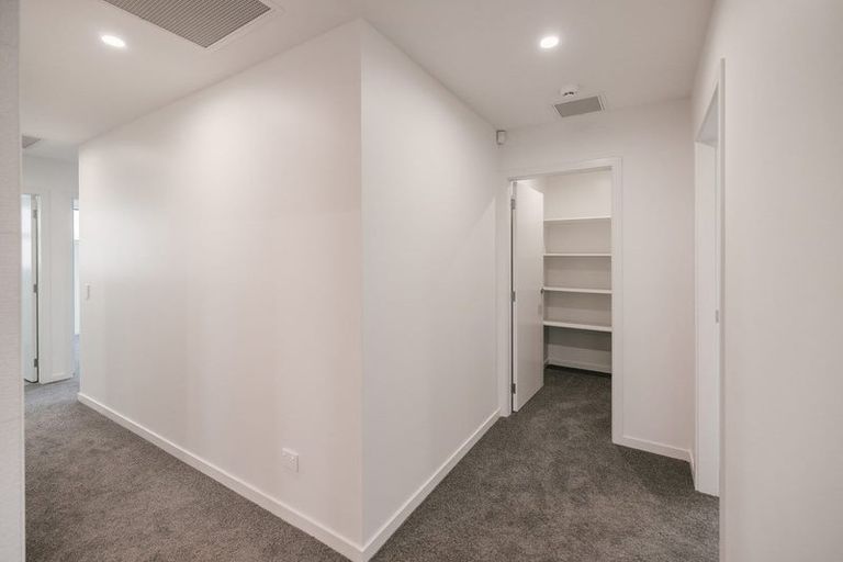Photo of property in 62 Freedom Drive, Kelvin Grove, Palmerston North, 4414