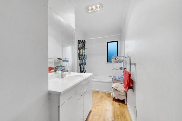 Photo of property in 39 Malaspina Place, Papatoetoe, Auckland, 2025