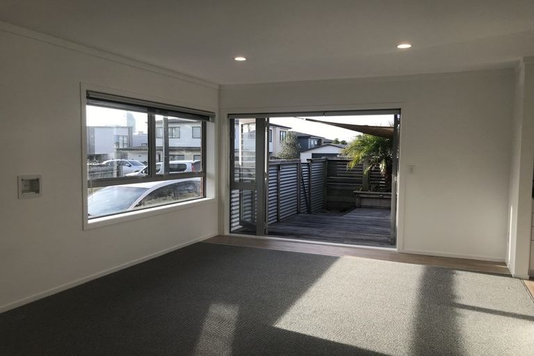 Photo of property in 1/33 Francis Street, Hauraki, Auckland, 0622