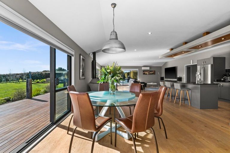 Photo of property in 662 Aorangi Road, Maraekakaho, Hastings, 4171