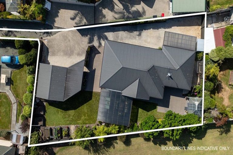 Photo of property in 30 Totara Park Avenue, Motueka, 7120