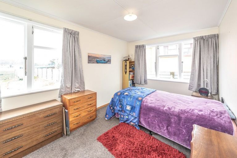 Photo of property in 46 Kowhai Street, Castlecliff, Whanganui, 4501