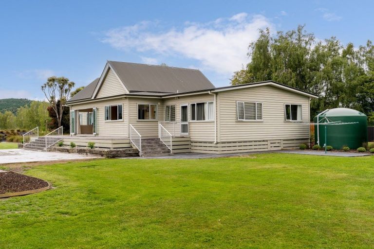 Photo of property in 1228 Centre Road, Henley, Outram, 9073